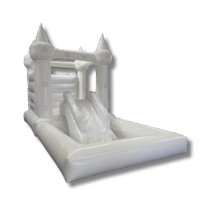 Pula-pula com piscina de bolinhas